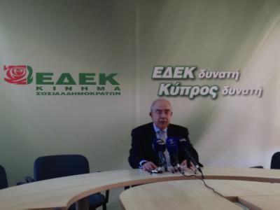 Yiannakis Omirou resigns from EDEK leadership LGR 103.3 FM
